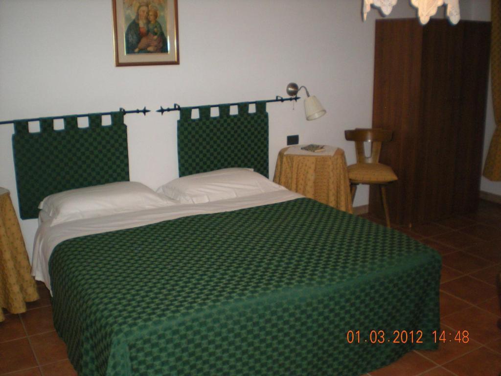 Bike-Hotel Abete San Giovanni Rotondo Quarto foto